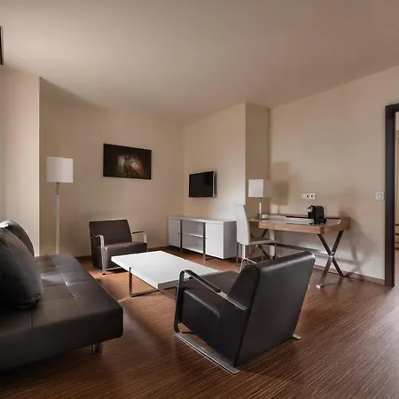 Eurostars Via De La Plata فندق