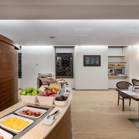 Eurostars Via De La Plata Hotel 4*