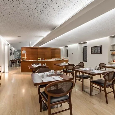 Eurostars Via De La Plata 4*