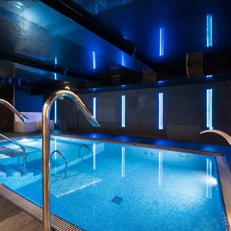 Eurostars Via De La Plata فندق