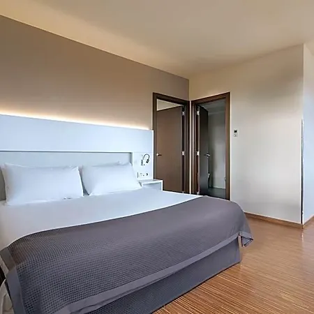 Otel Eurostars Via De La Plata 4*