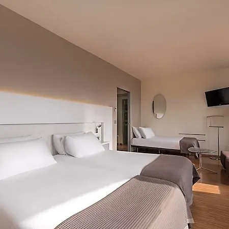 Eurostars Via De La Plata Otel