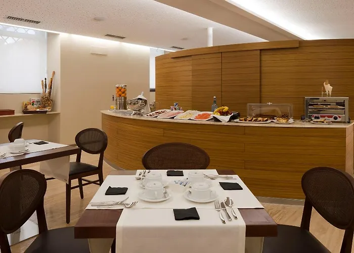 Eurostars Via De La Plata Hotel