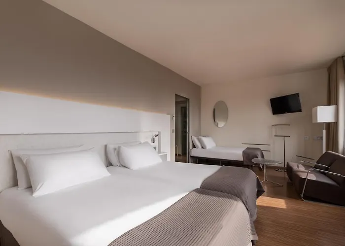 Eurostars Via De La Plata Hotel