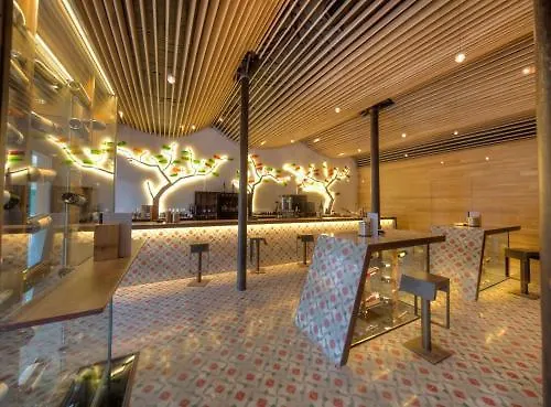 Hotel Eurostars Via De La Plata 4*